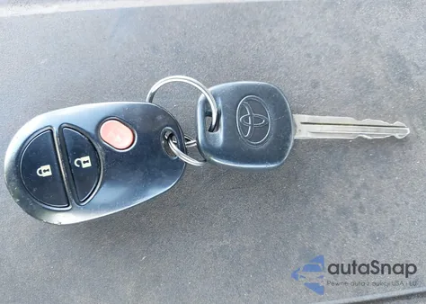 2010 Toyota Tacoma Prerunner V6 из США, поврежденный, VIN 3TMJU4GNXAM104768